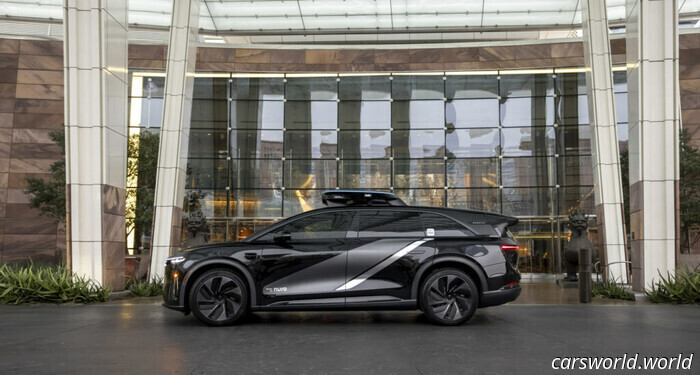 Il robotaxi di Uber e Lucid arriverà più tardi quest'anno | Carscoops